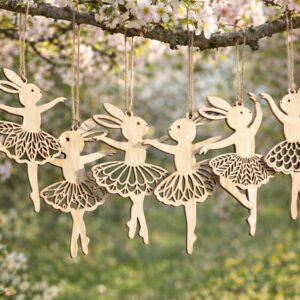 Alternative view of Gelaserte Holz Osterhasen Anhänger im Ballett Design