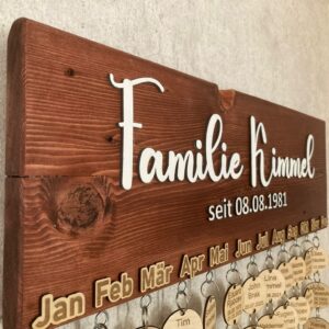 Alternative view of Familienkalender aus Holz personalisiert - 10 Anänger